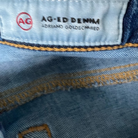 AG distressed legging ankle jeans! - Picture 13 of 16